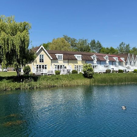 Emerald Lake House South Cerney Extérieur photo