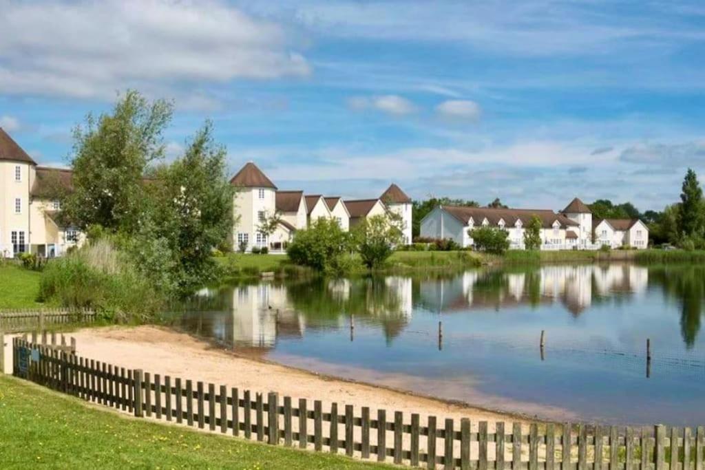 Emerald Lake House South Cerney Extérieur photo