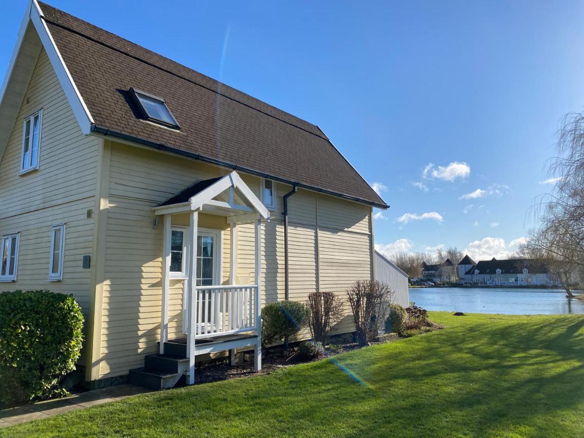 Emerald Lake House South Cerney Extérieur photo