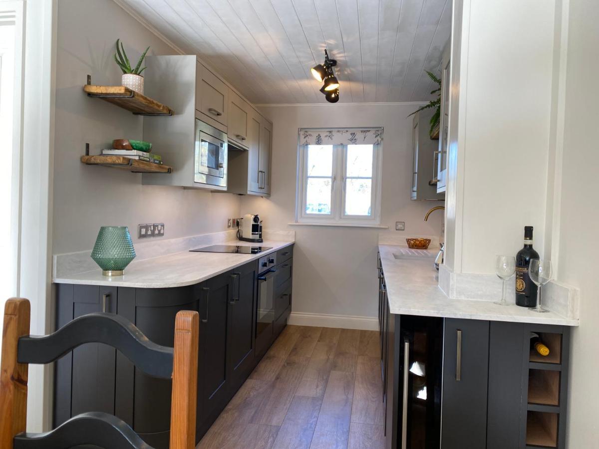 Emerald Lake House South Cerney Extérieur photo