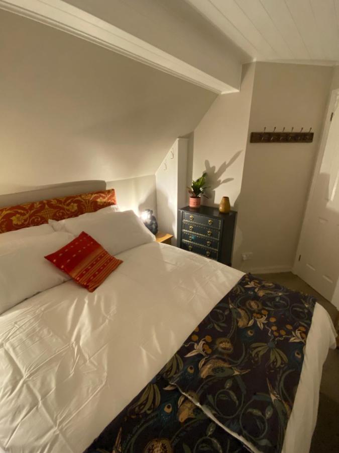 Emerald Lake House South Cerney Extérieur photo